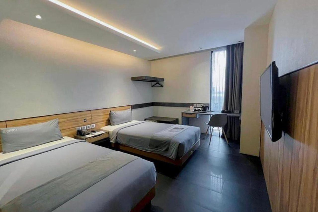 Erian Hotel Dżakarta Zewnętrze zdjęcie